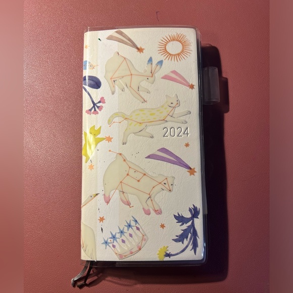 Hobonichi Clear Cover for Weeks ( Light in the Distance) - Picture 1 of 6